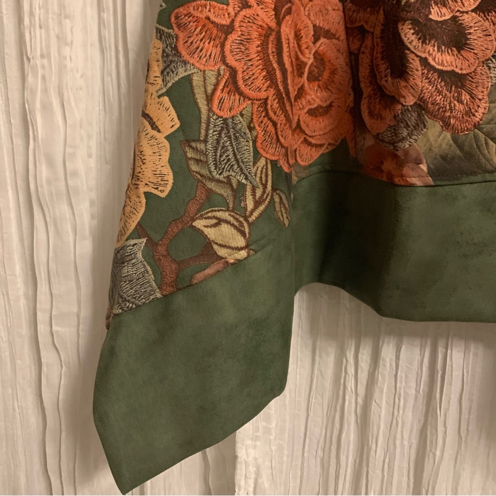 Anis.A Floral blooming soft asymmetrical button coat wearable art M - Picture 10 of 17